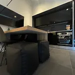 2 Bedroom Penthouse דירה