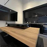 Appartement 2 Bedroom Penthouse *