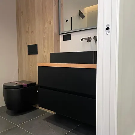 2 Bedroom Penthouse 아파트 *