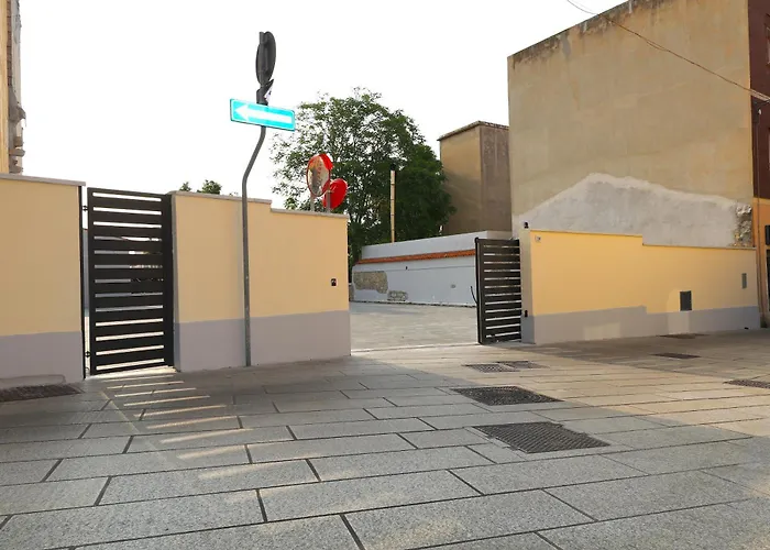 Apartment 2 Bedroom Penthouse