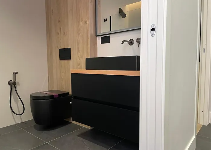 2 Bedroom Penthouse Appartement *