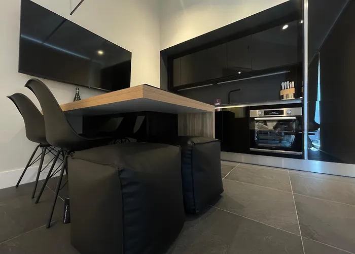 2 Bedroom Penthouse Apartment